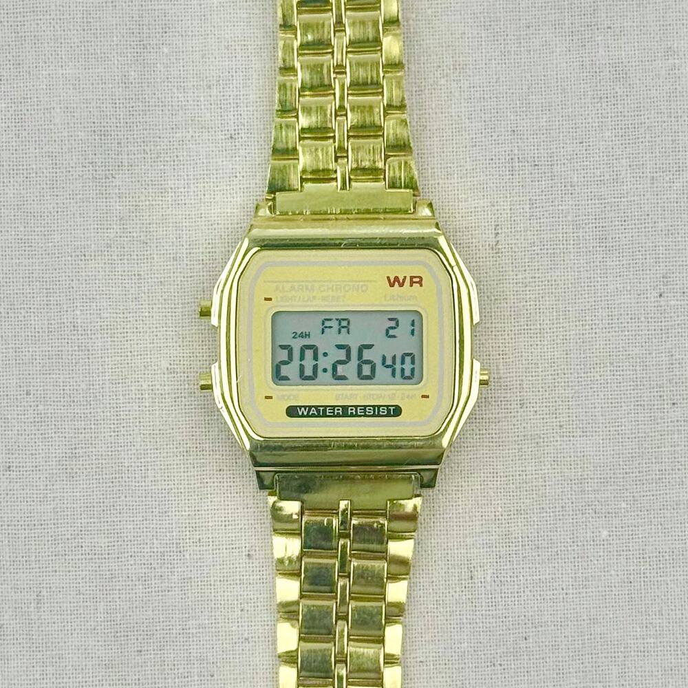 Casio Digital Watch Gold Accents Unisex Retro Y2K Style Quartz New - Picture 11 of 11